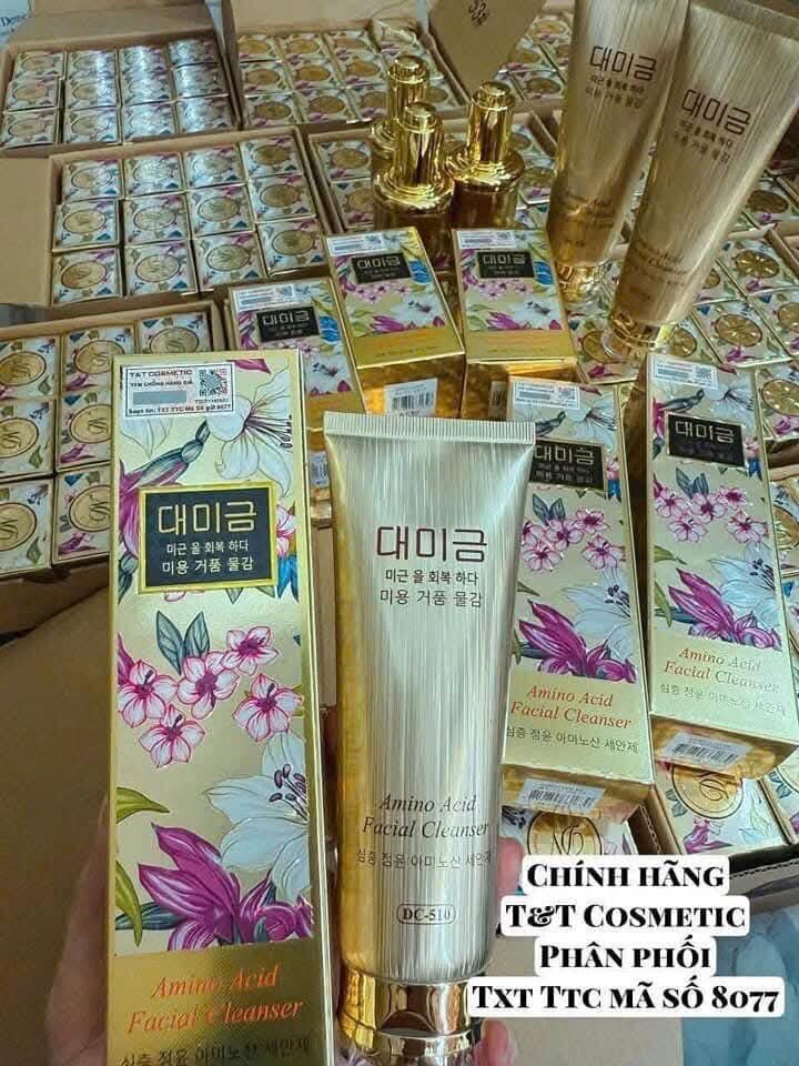 (Mẫu mới) SỮA RỬA MẶT DEMEJINE Hàn Quốc không xà phòng – không cồn – không chất tạo màu. Làm sạch sâu, thông thoáng lỗ chân lông. Hỗ trợ điều trị mụn, Kháng viêm, giảm sưng, làm mờ thâm sẹo,