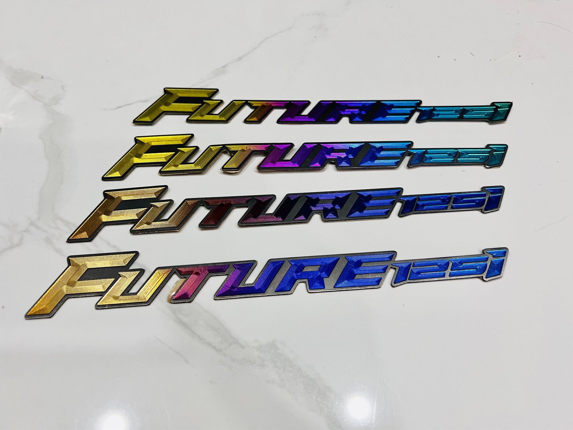 Cặp tem titan chữ future 125i có keo dán sẵng