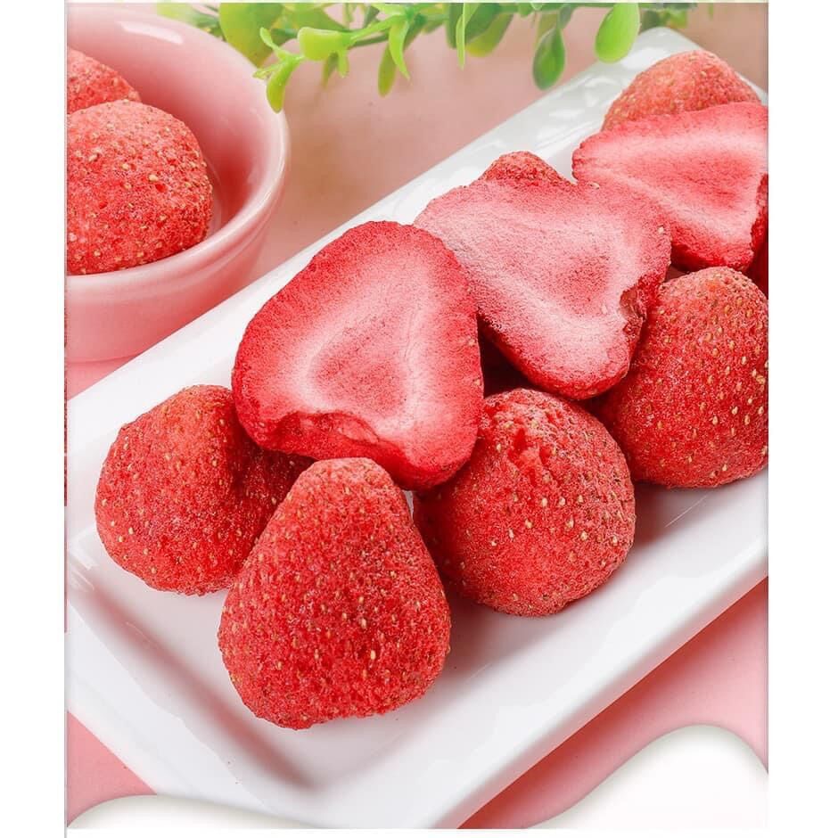 Dâu giòn sấy lạnh 100g