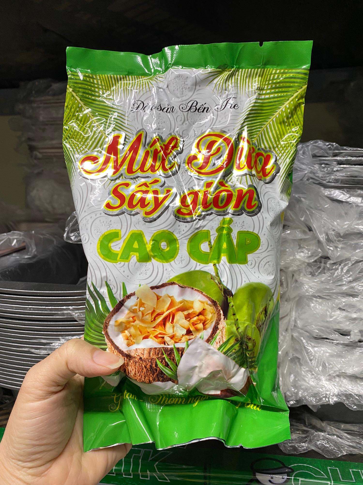 Mứt dừa sấy giòn Bến Tre