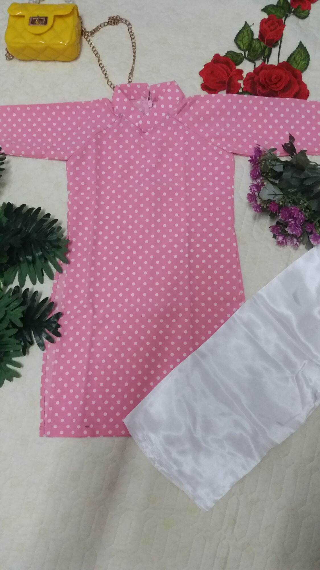 Áo dài chấm bi bé gái kèm quần