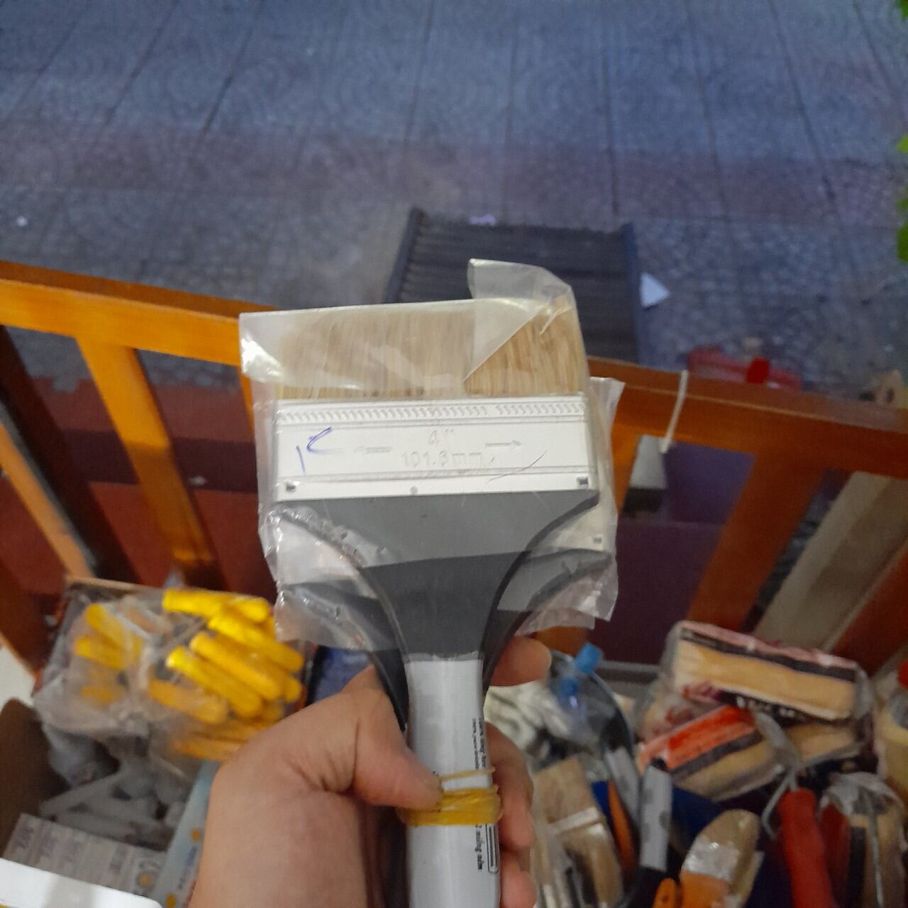 Sỉ 20 chổi quét sơn loại tốt