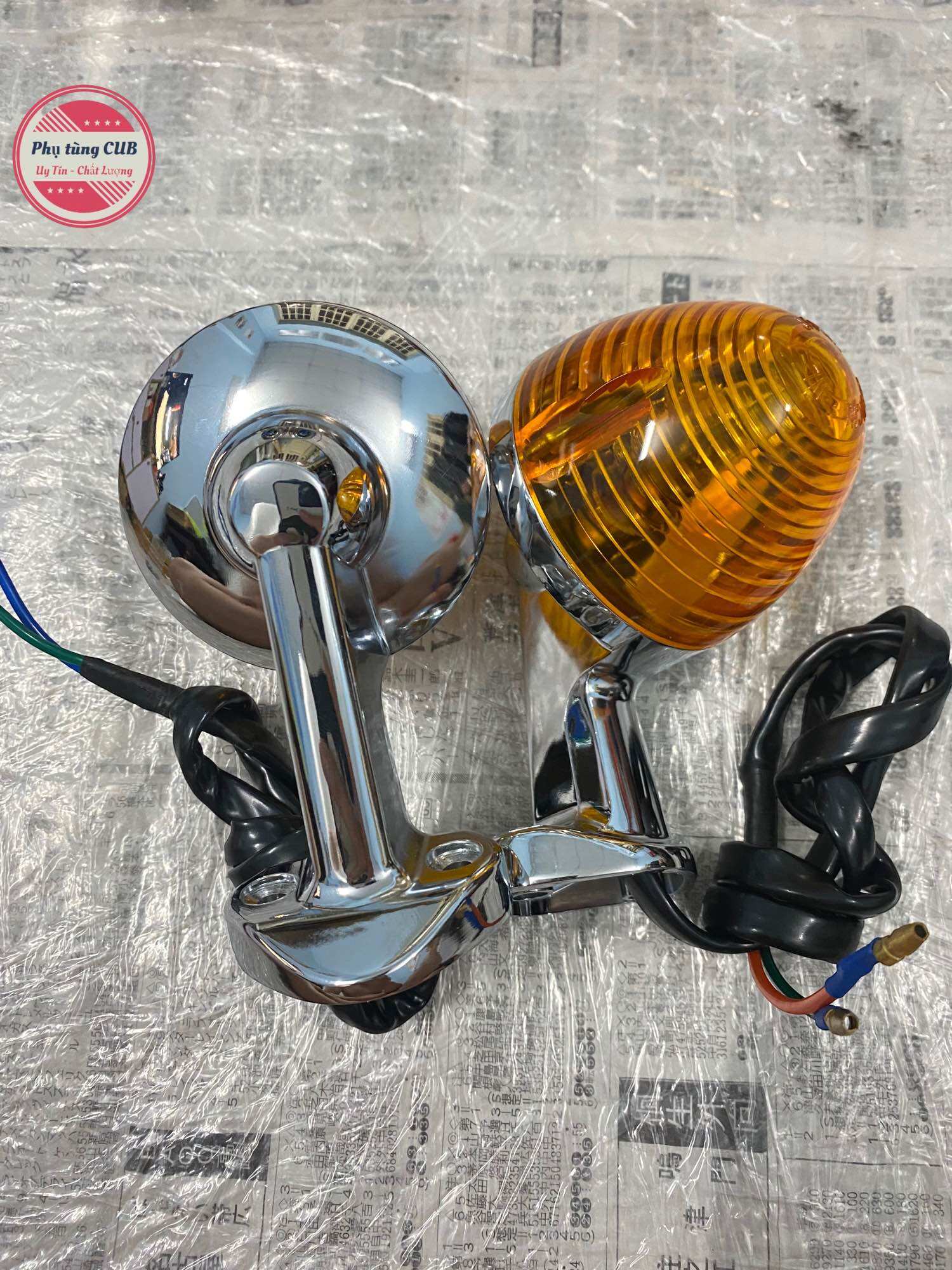 Bộ xi nhan cub 78-79-dame đế inox chụp Thái dày đẹp