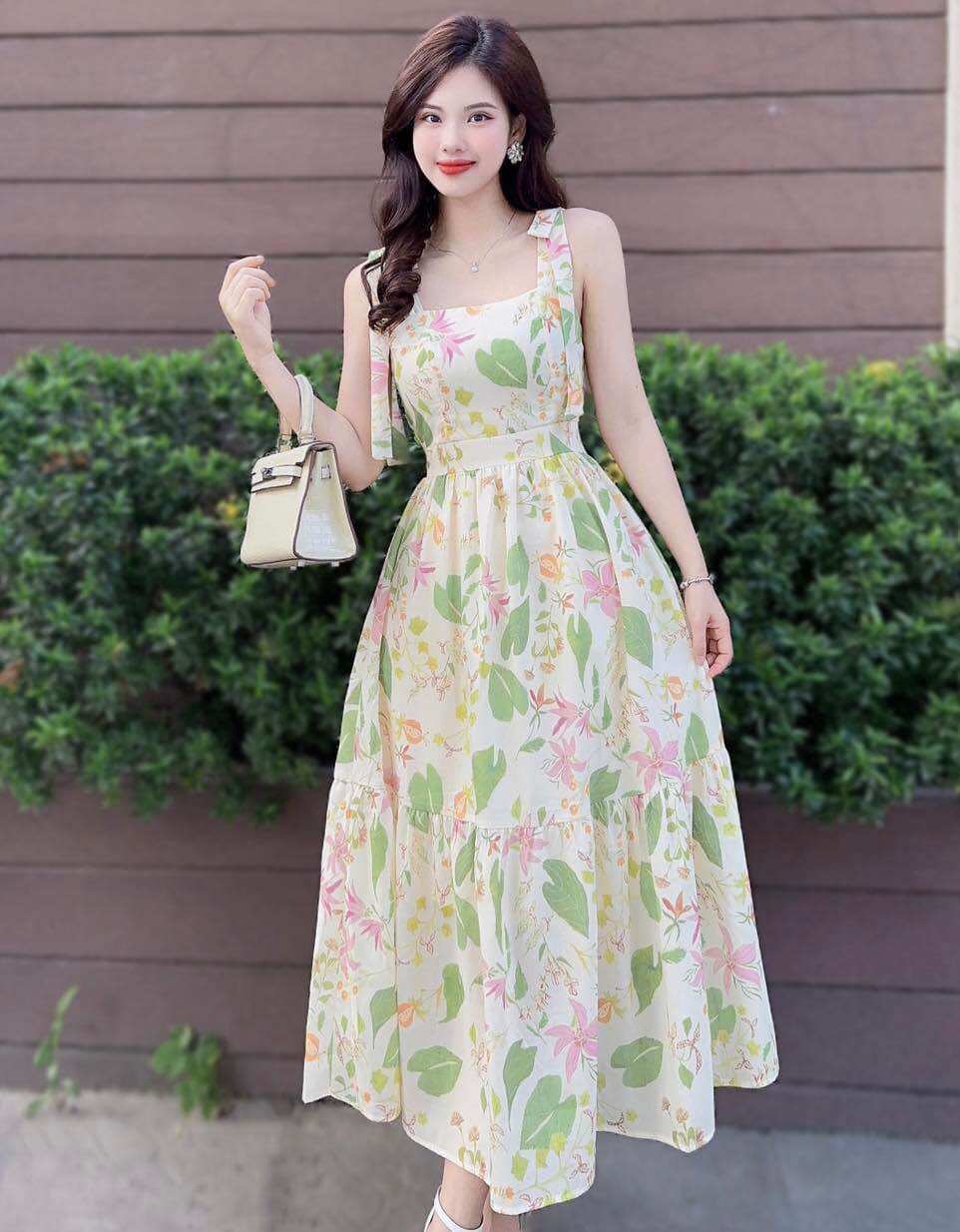 Đầm dây hoa lá cành cột vai BG