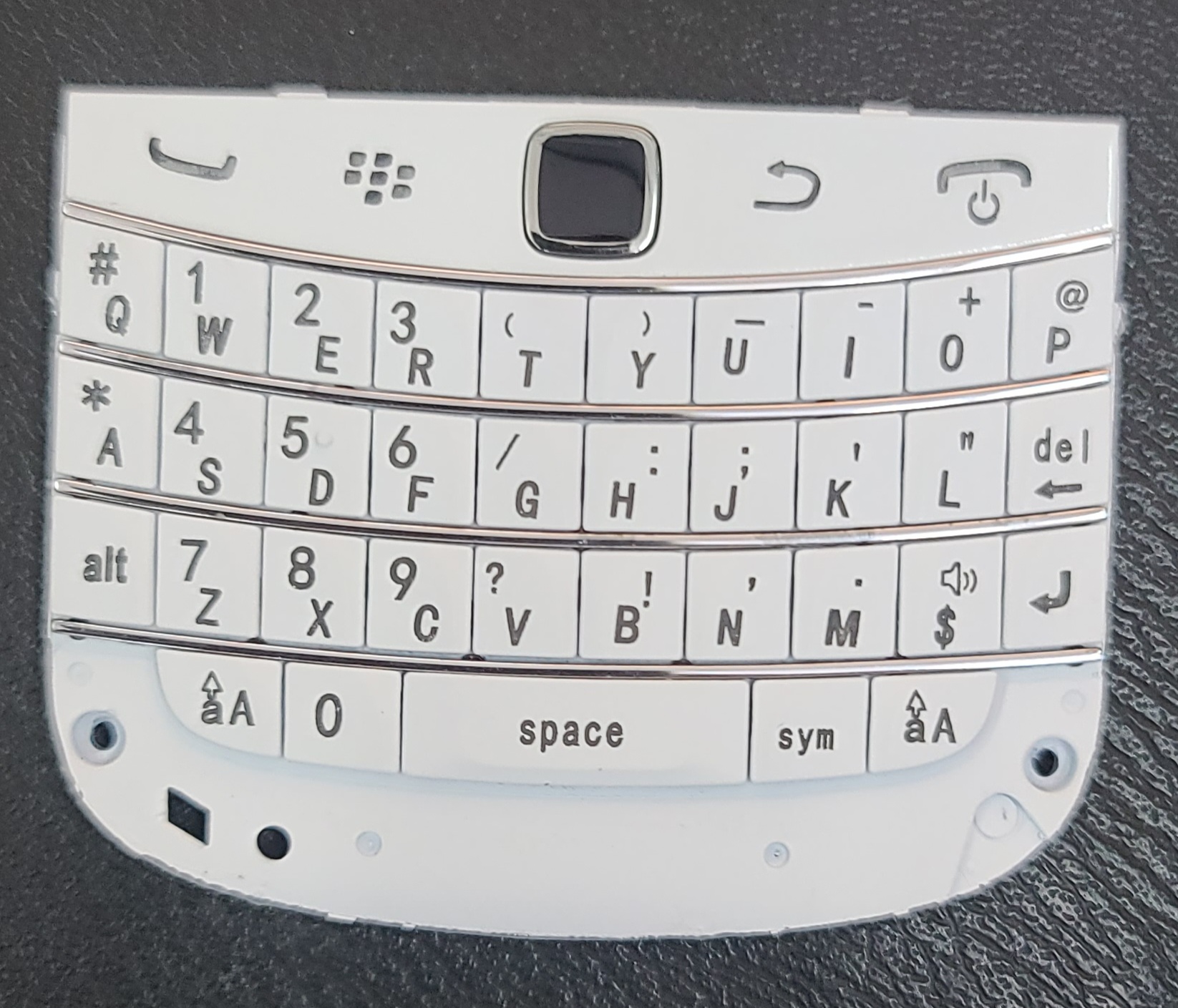 Bàn phím blackberry 9900/ 9930 trắng new nguyên khối