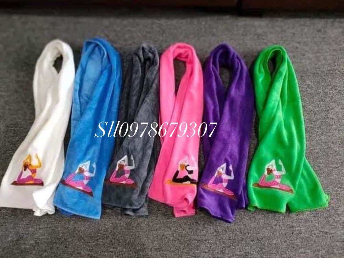 Khăn Lau Mồ Hôi Tập Yoga- Gym . Khăn Thể Thao , Kích thước 110x28cm. Sợi siêu mịn , mềm mại siêu thấm hút