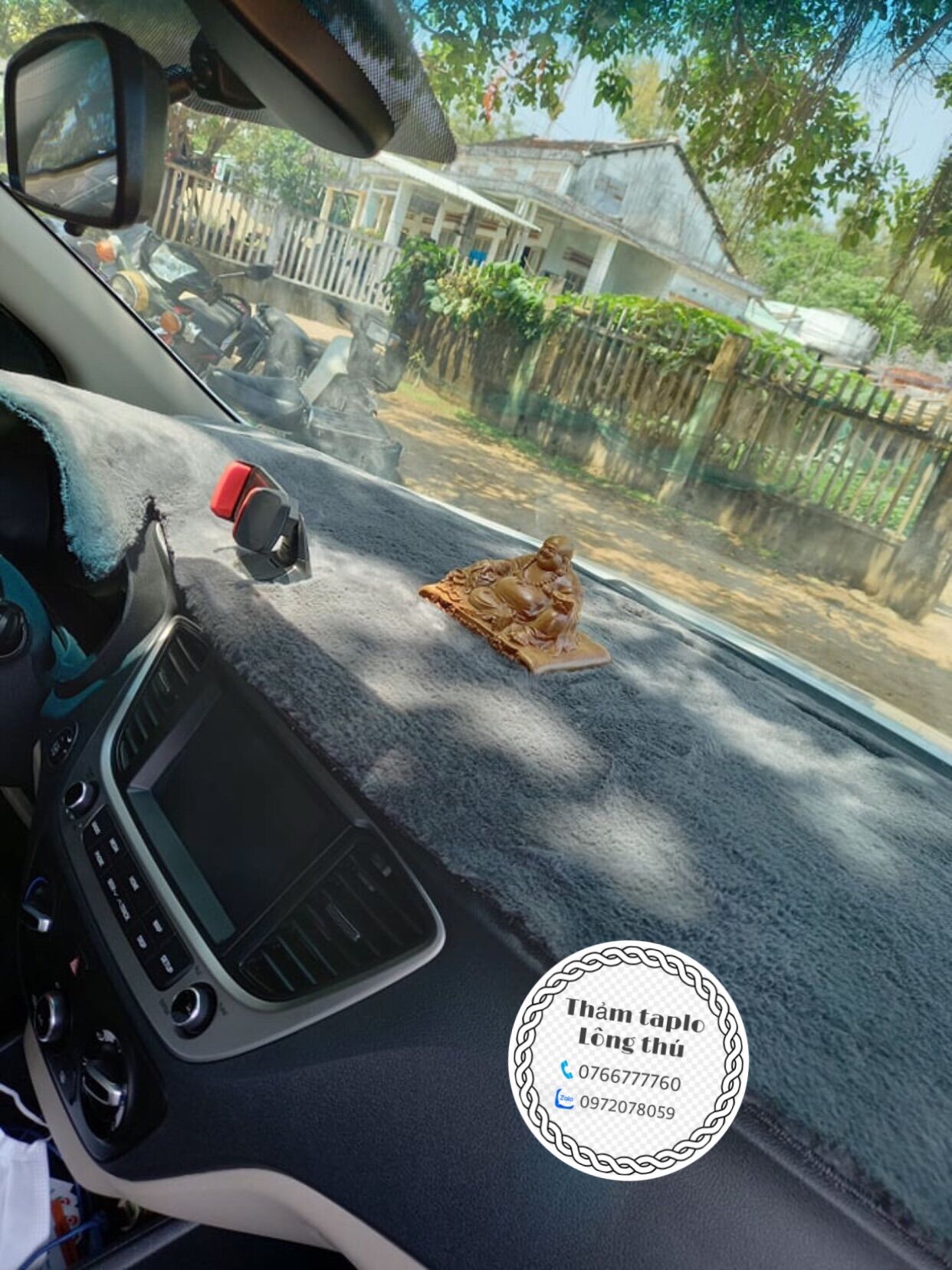 Thảm taplo lông thú - xe accent 2018-2020 xám mịn nhạt