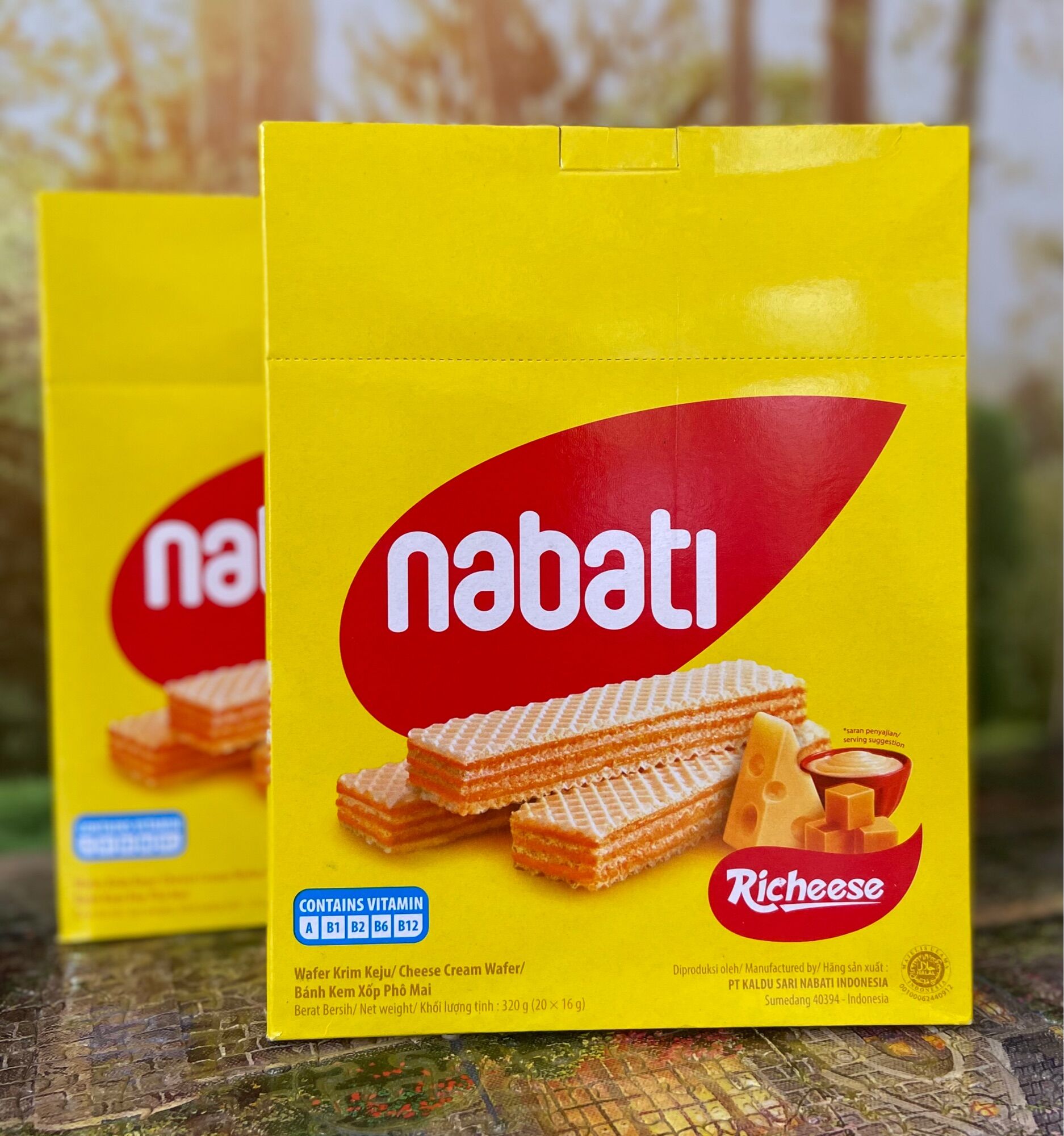Bánh Xốp Nabati Vị Phô Mai Richeese Hộp 300g (20 bánh *16g)