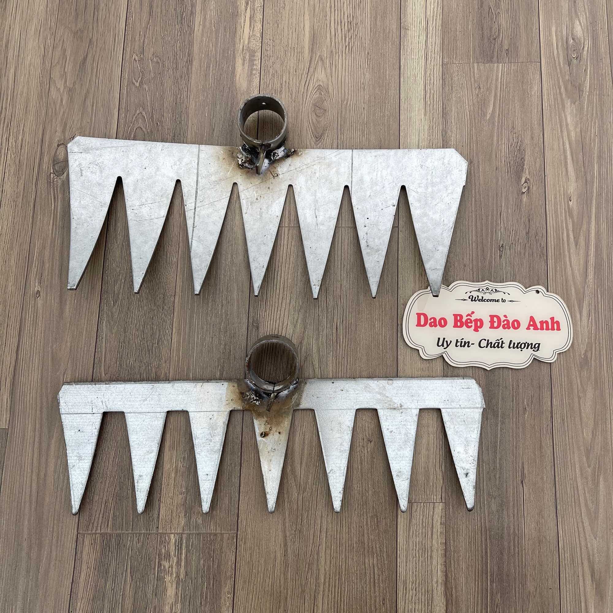 5-7-8 Toothed Hoe for Making Strong, Thick Beds of Soil