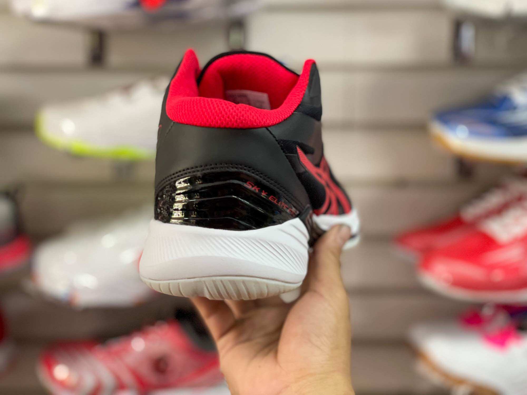 Giày thể thao ASICS bóng rổ đen đỏ cao cấp