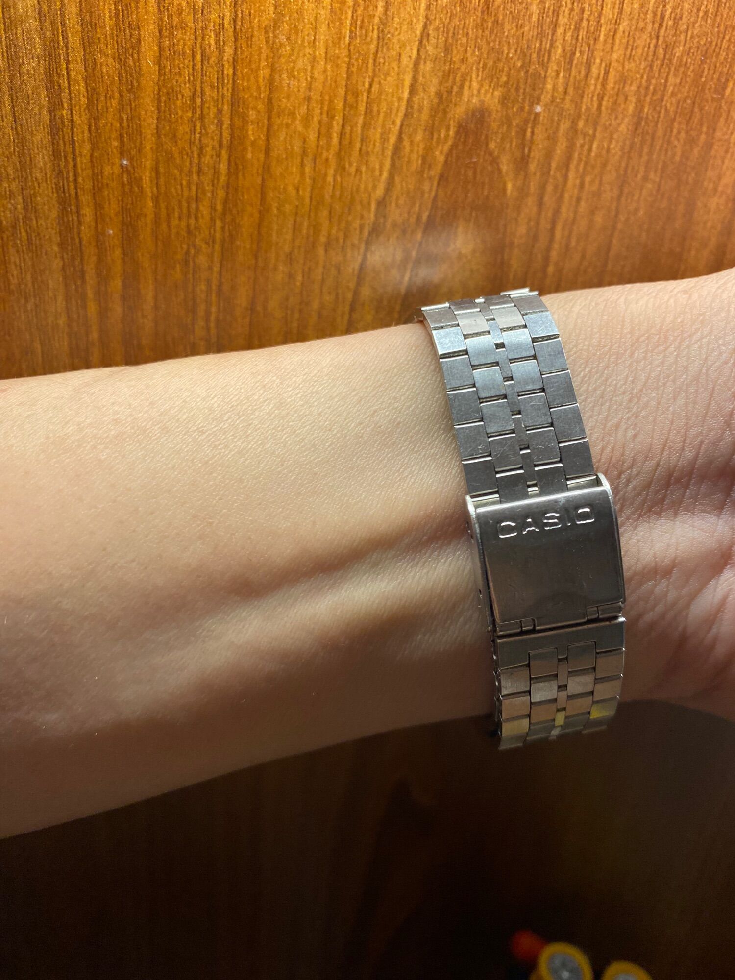 Đồng hồ nam CASIO QUARTZ
