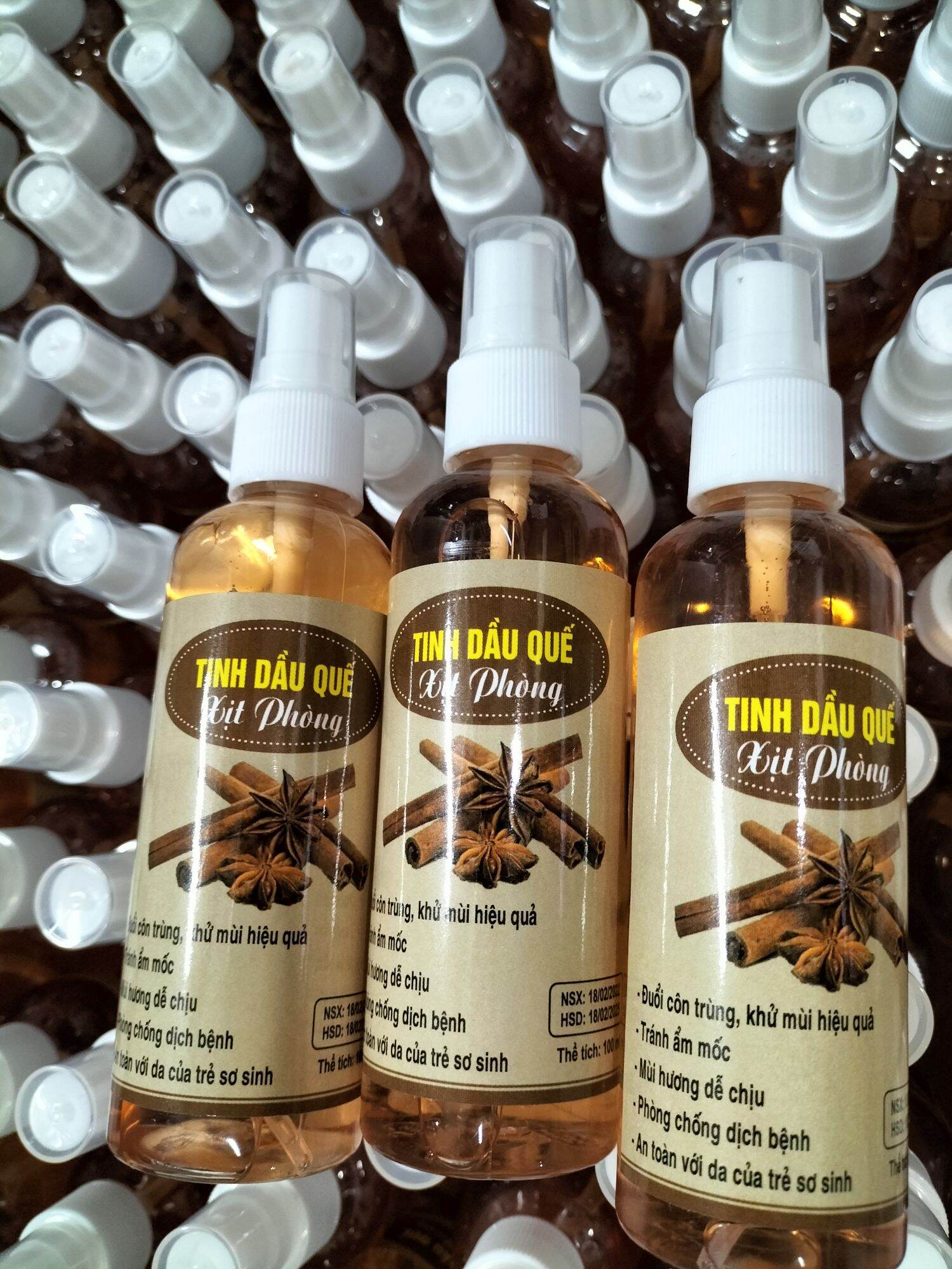 Tinh dầu xịt phòng hương quế 100ml