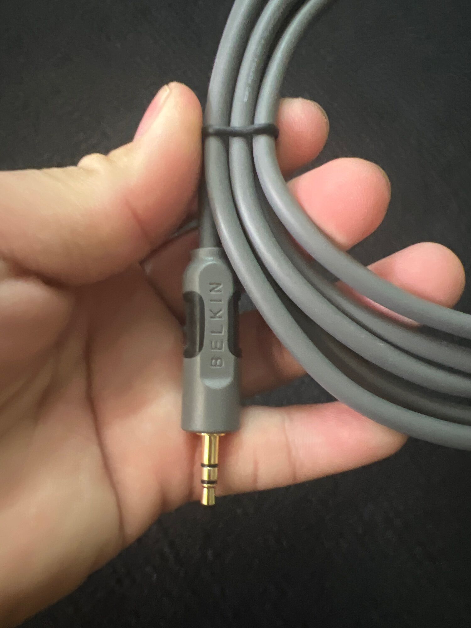 Dây Belkin 3.5 ra Av chất lượng