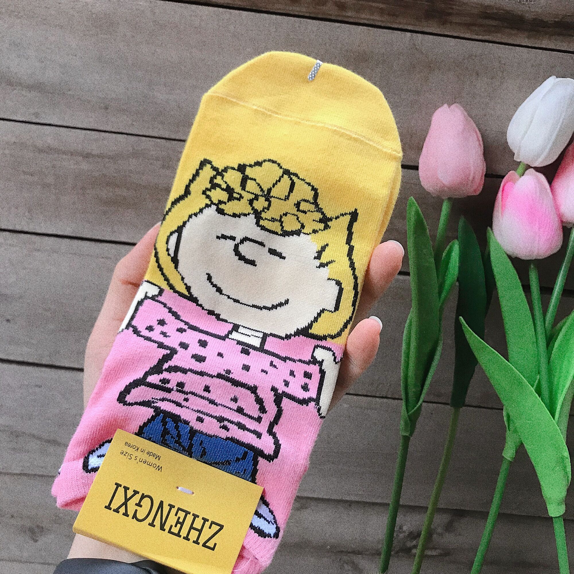 Tất ngắn cổ hoạt hình Snoopy & Shin - hình thật