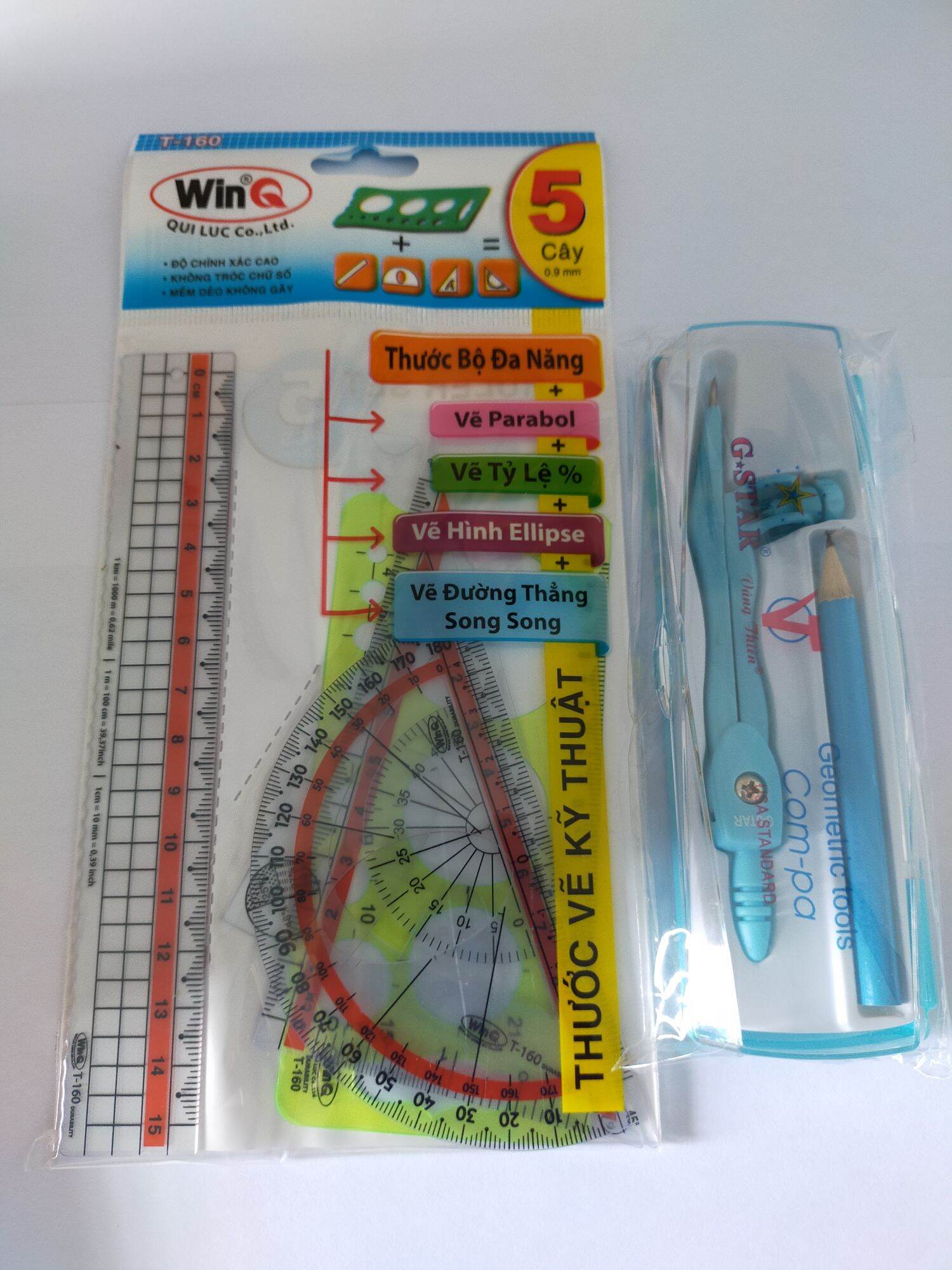 Combo 1 Bộ  Thước  Hình Học và 1 Cây Compa