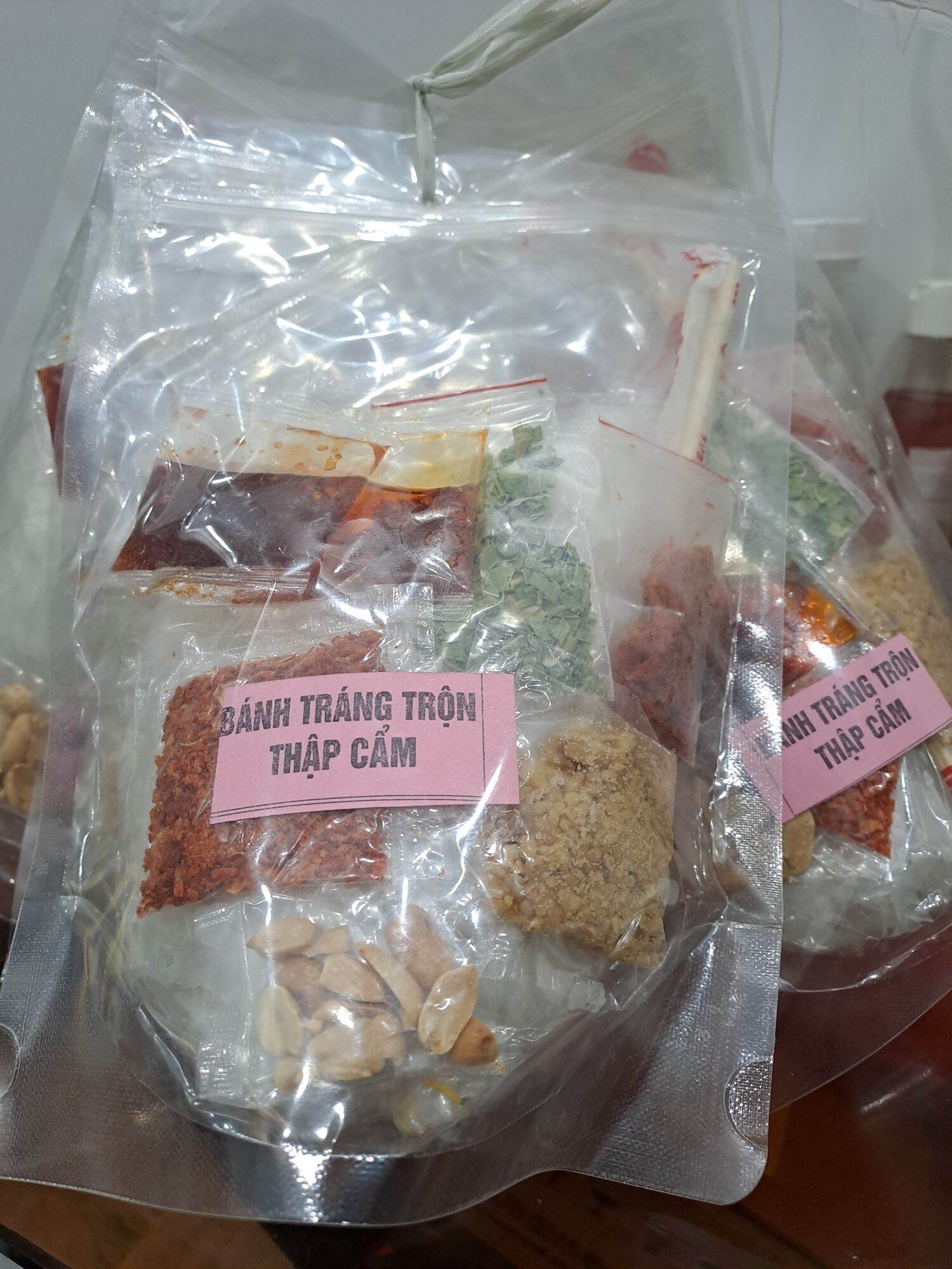 Bánh tráng trộn thập cẩm