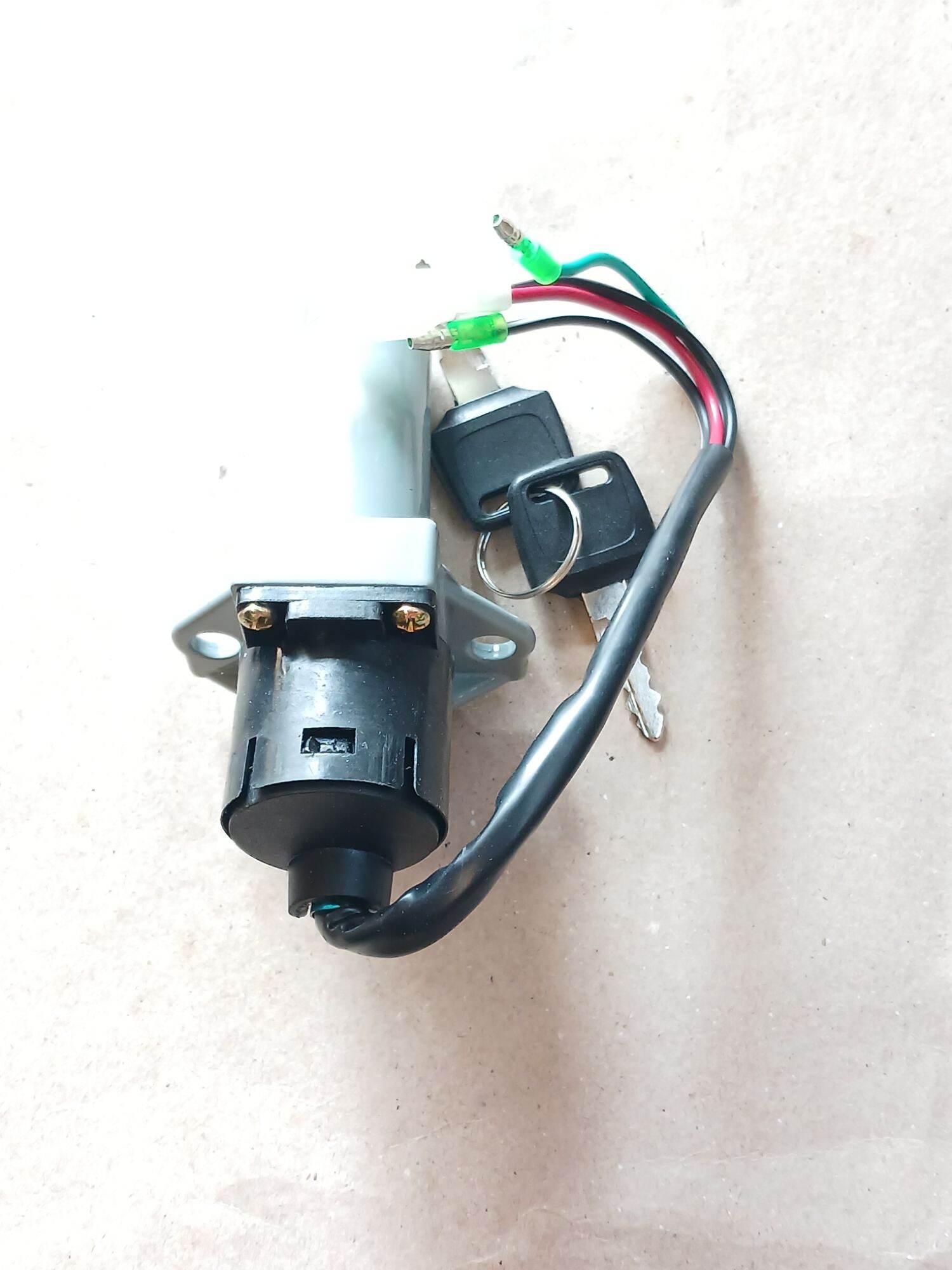 Ổ khoá điện vuông xe ba bánh (1 cái)