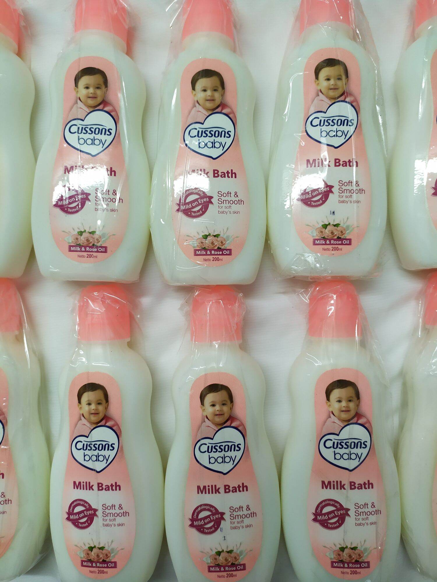 Sữa tắm Cussons baby 200ml