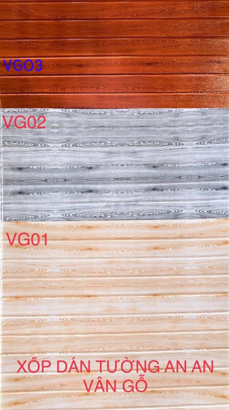 Xốp dán tường vân gỗ kích thước 70x70cm