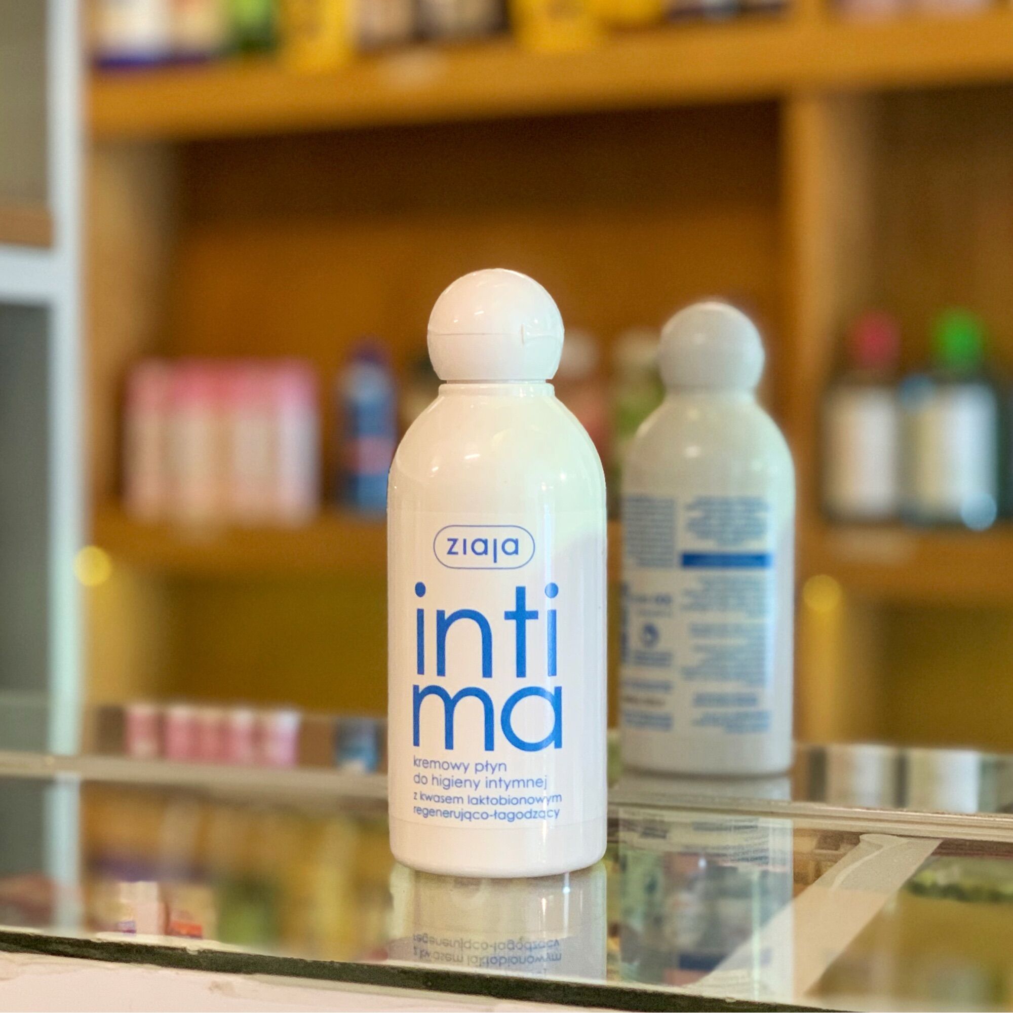 ( FINAL  DATE 2025) Dung dịch vệ sinh phụ nữ Intima Ziaja /200ml