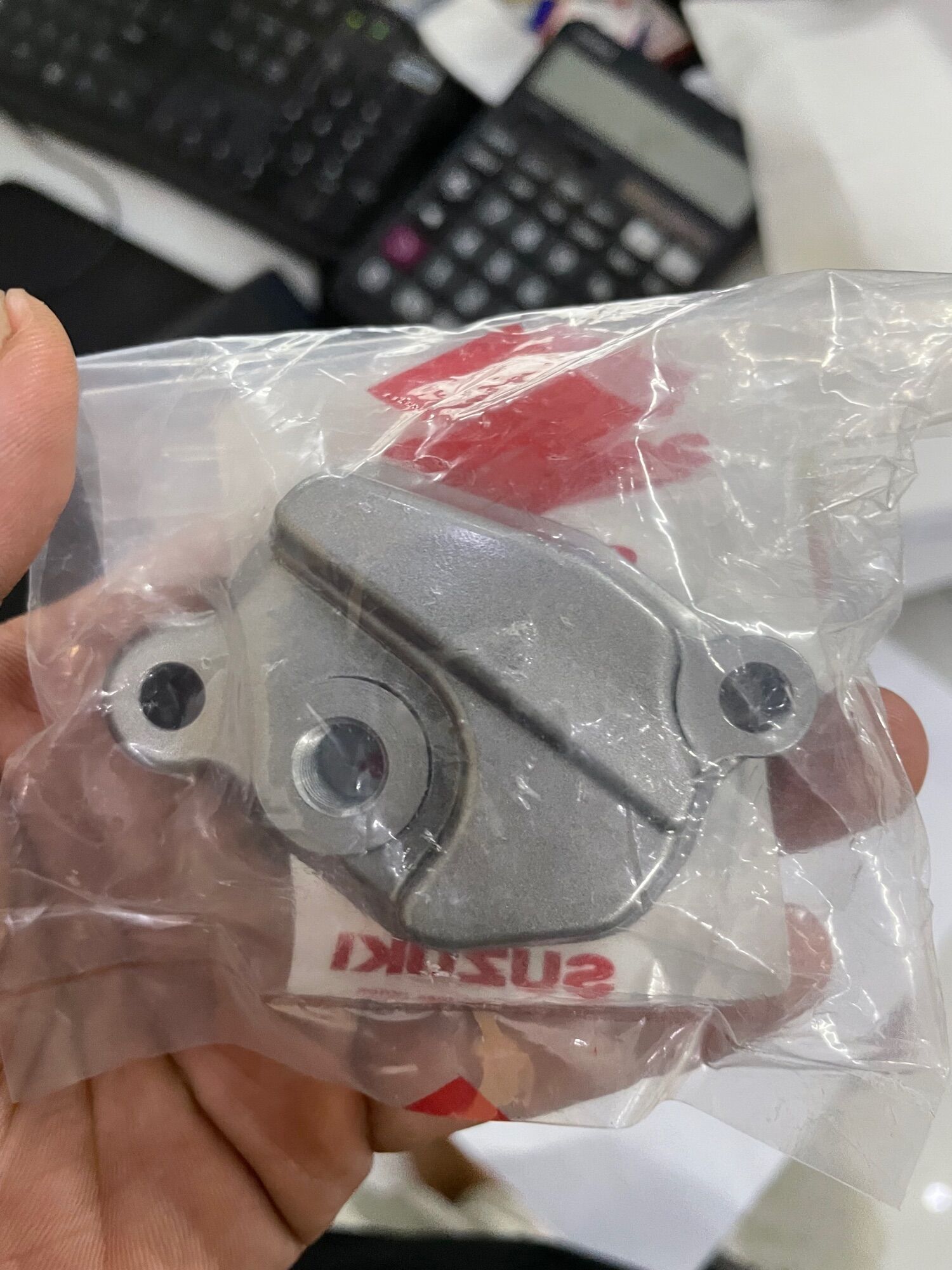 Nắp xả nhớt xe suzuki xbike