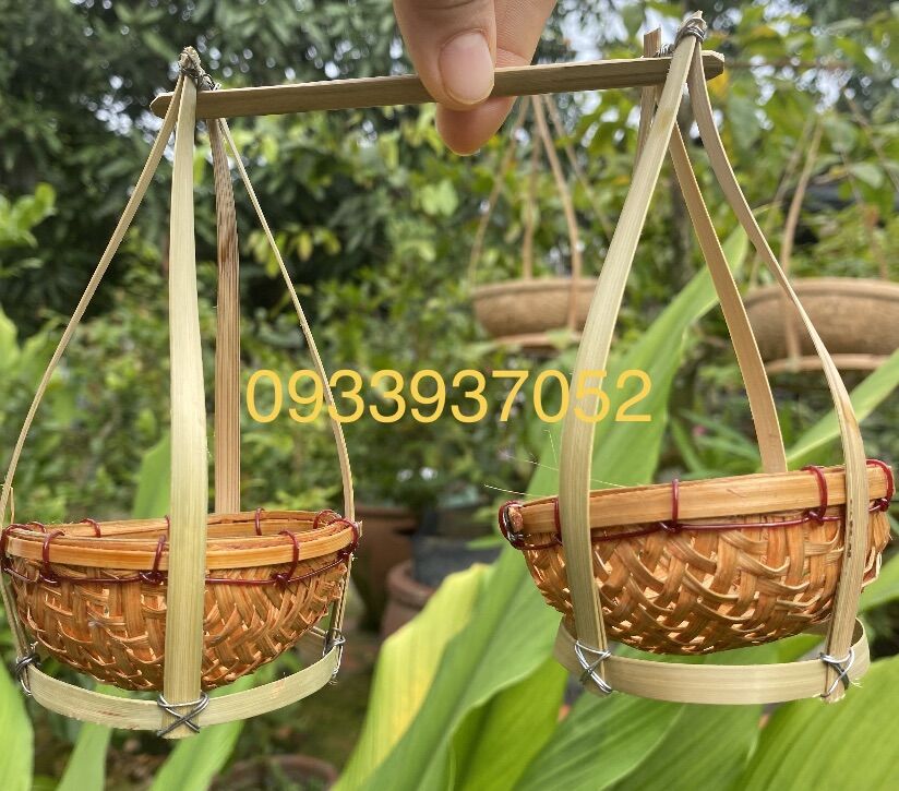 Quang gánh tre trang trí