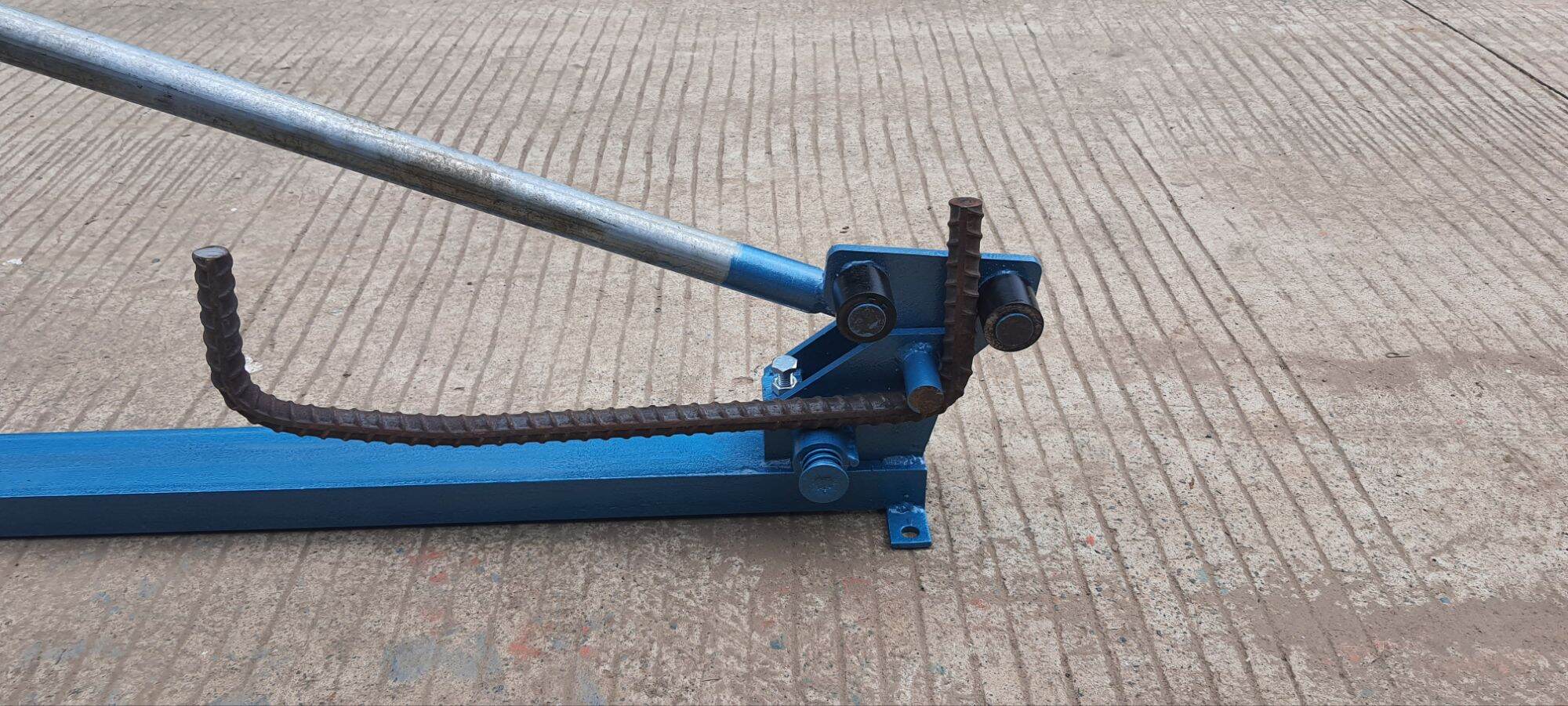 Bàn uốn sắt cây 10 đến 18