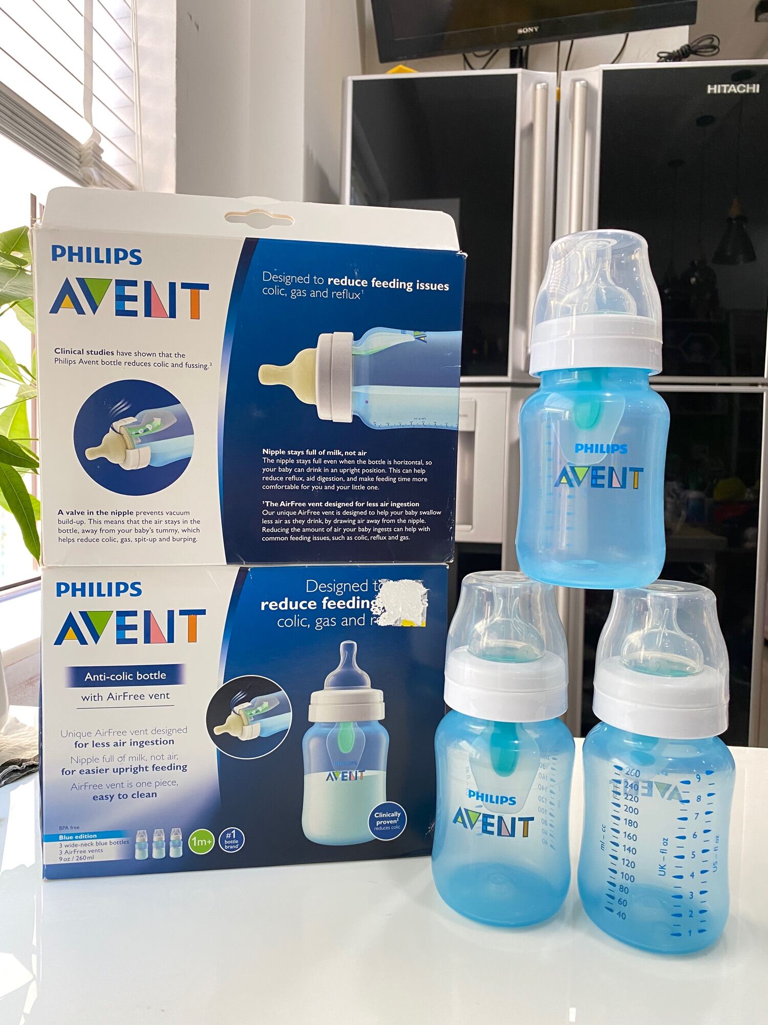 BÌNH SỮA Avent Anti-colic Special Editon w Airfree Vent Baby Bottle Seal