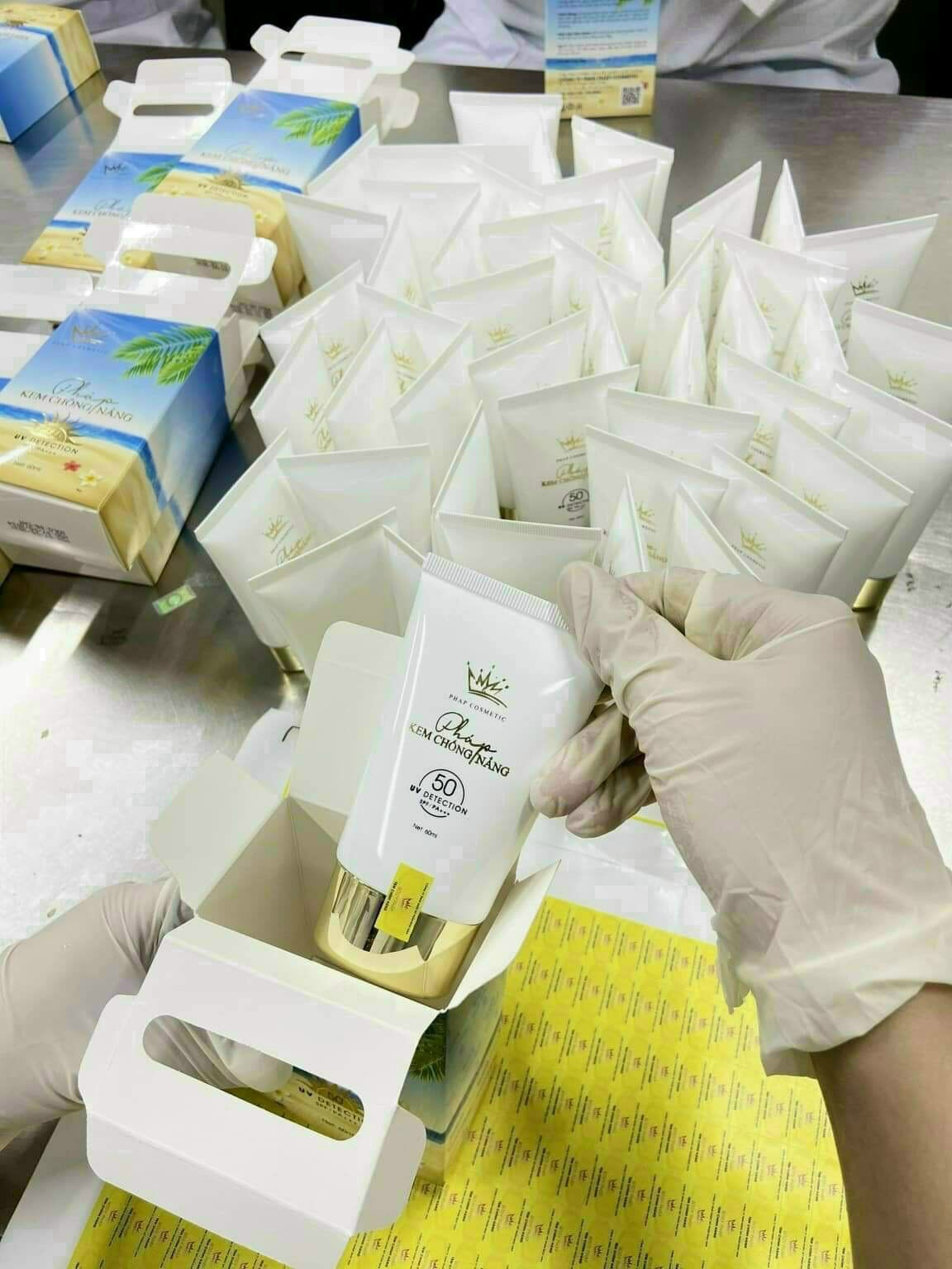 Kem Chống Nắng Pháp SPF50+