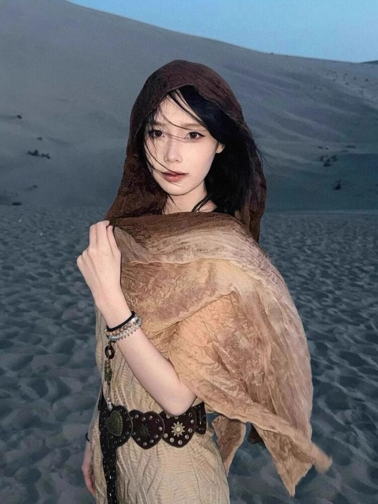 Khăn Quàng Cổ Cotton Linen Nhẹ Dễ Mang Khi Đi Du Lịch