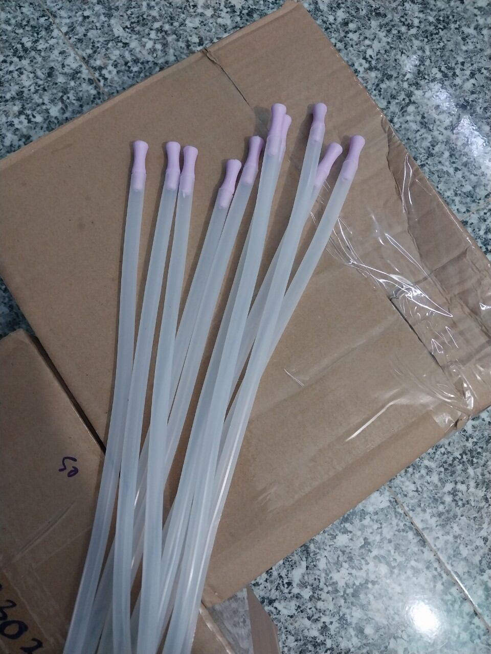ống hút silicon mềm 30cm có đầu uống nước