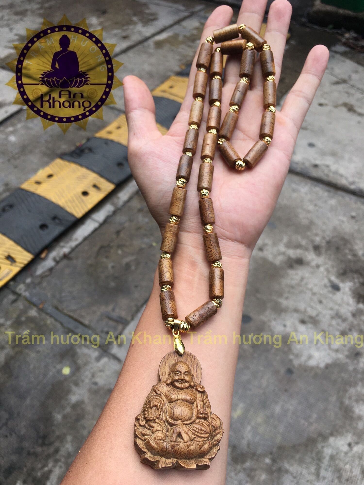 Dây chuyền trầm hương tốc tự nhiên