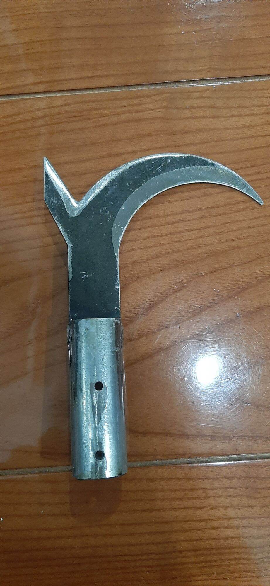 Liềm giựt mít nhỏ