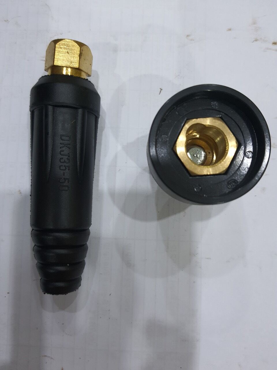Bộ giắc đực cái phi 35 phi 16/ máy hàn tig /que loại nhựa cứng dầy