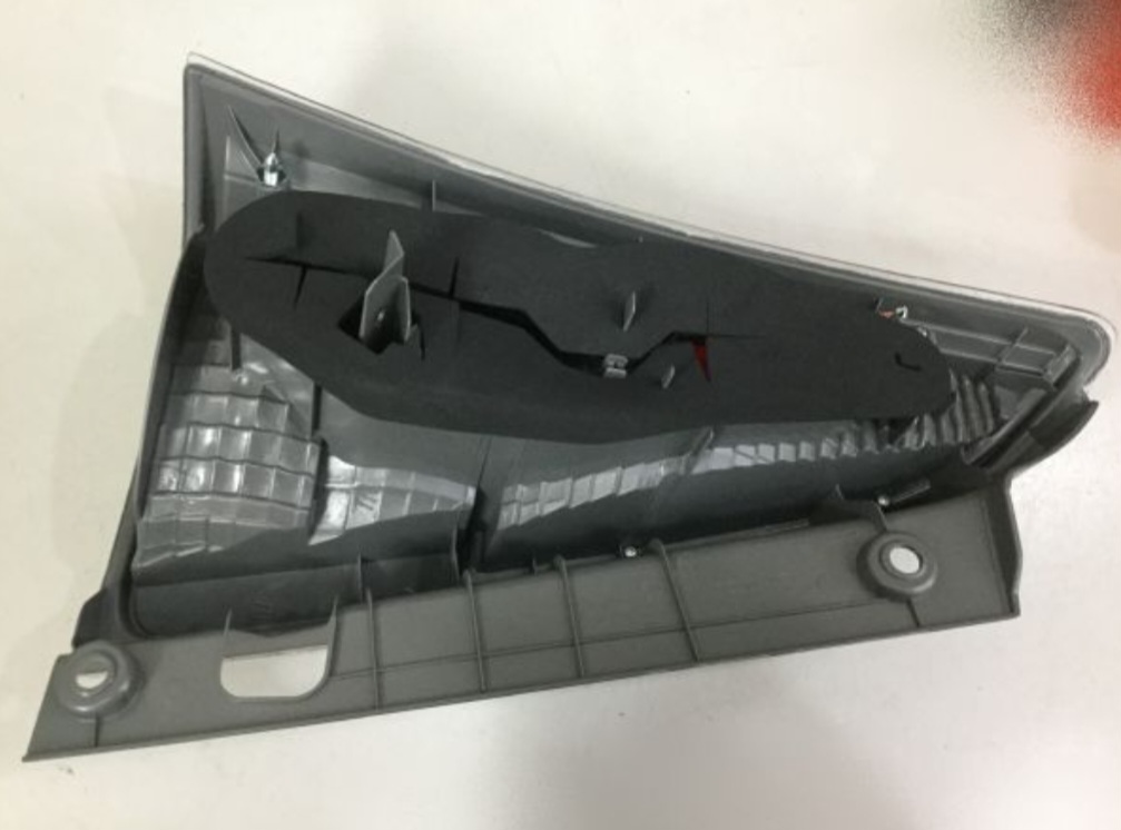 Toyota Innova Tail Lights 2009-2011