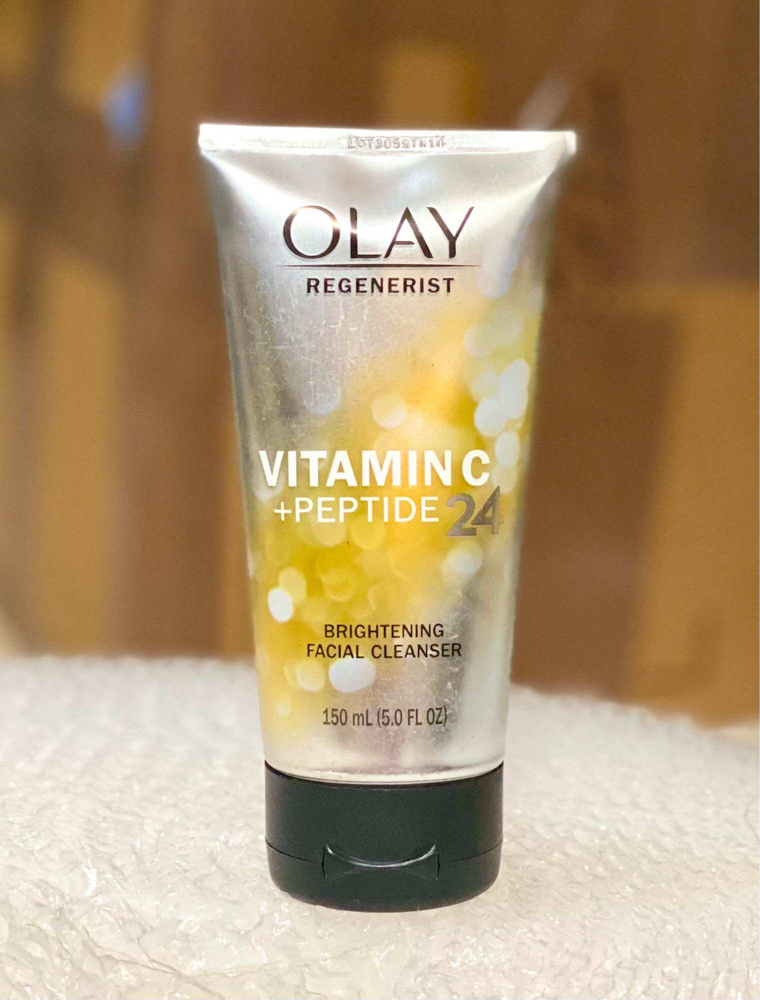 Sữa rửa mặt Olay Mỹ-150ml