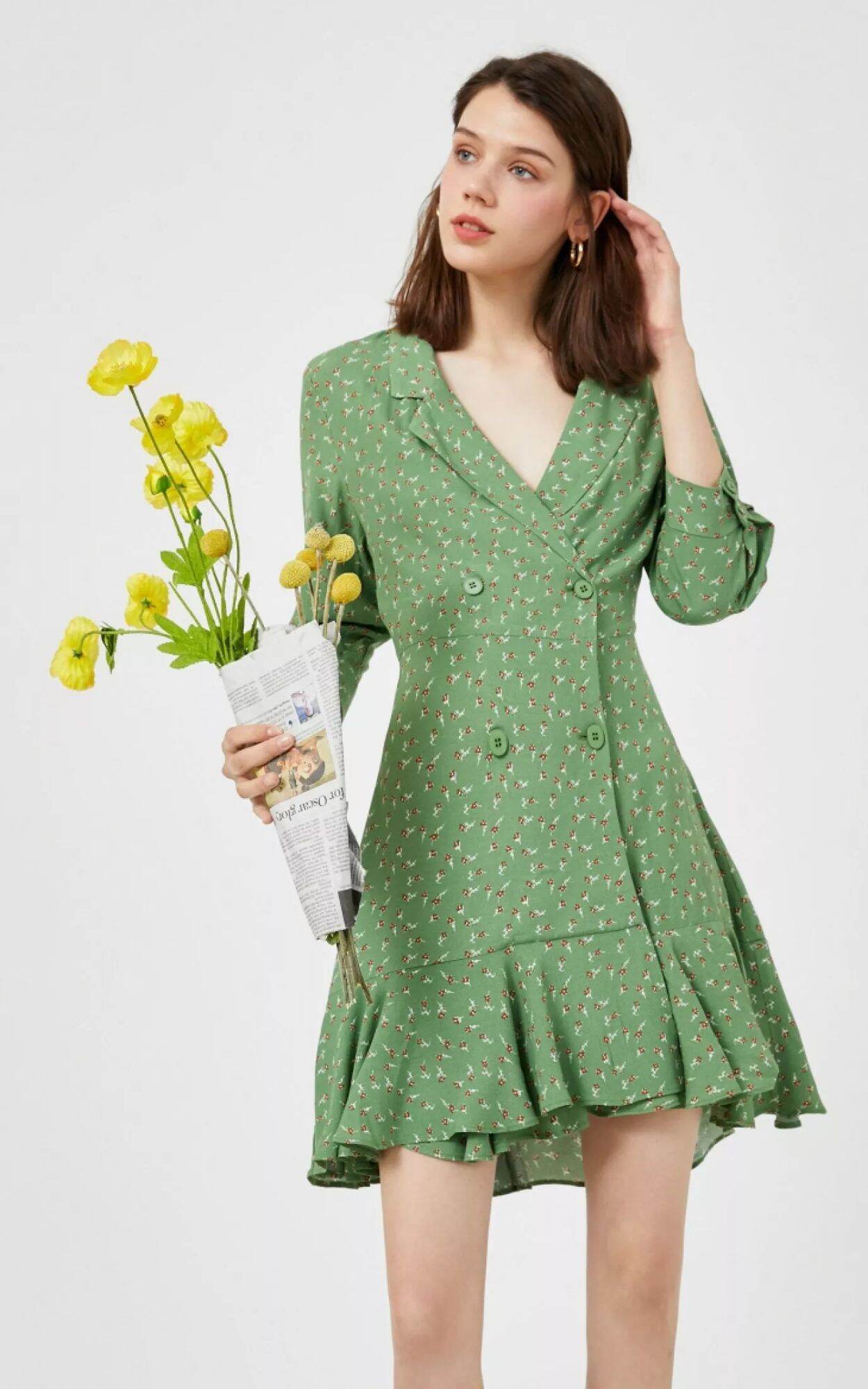 Đầm hoa nhí vero Moda