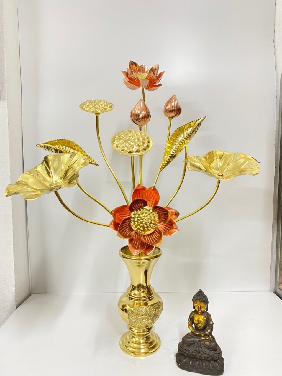 Combo hoa sen đồng 10 cành cao 70 đi kèm lọ 23cm bằng đồng 💯
