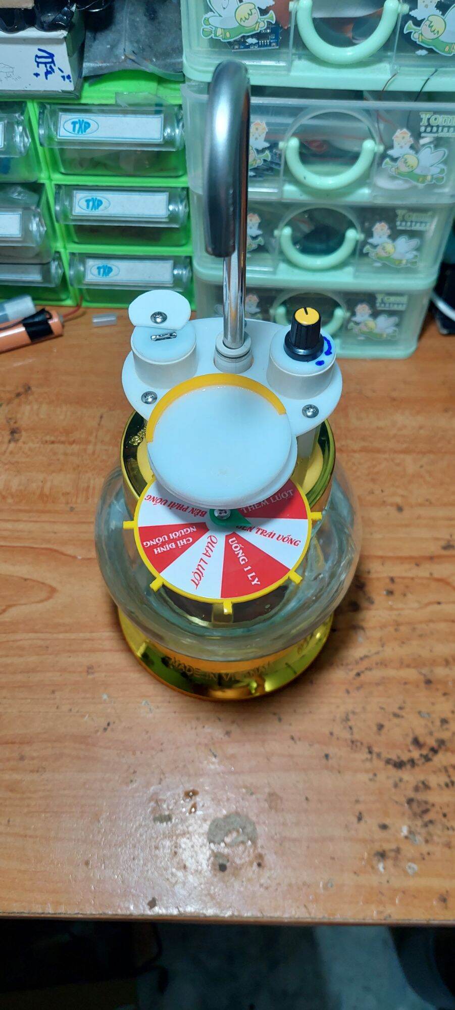 Bình rót rượu tự động cảm biến 0.9l