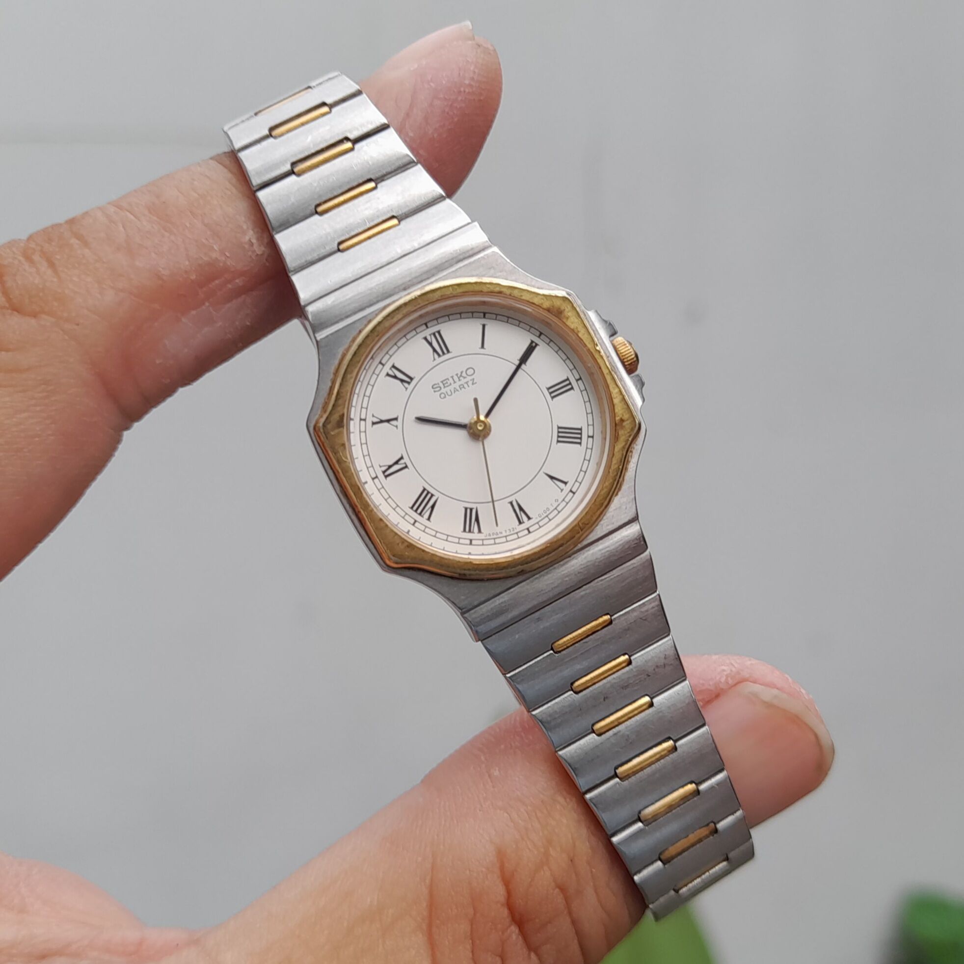 Đồng hồ nữ seiko tank vuông, vintage cọc số la mã, nguyên zin,