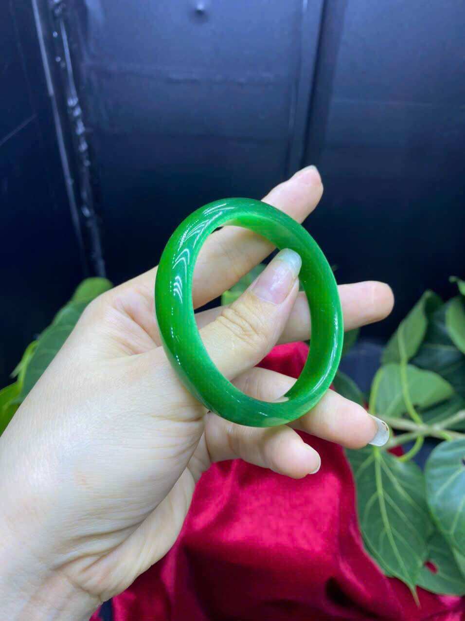 Vòng đá mắt mèo xanh ni 58 bao đẹp