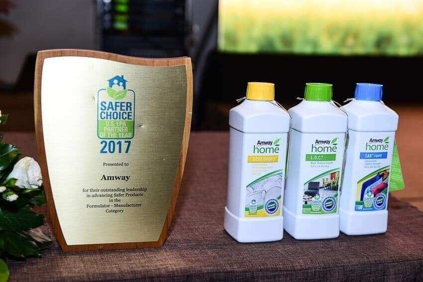 Bộ chăm sóc gia dụng AMWAY HOME - Công nghệ bóc tách vết bẩn tiên tiến