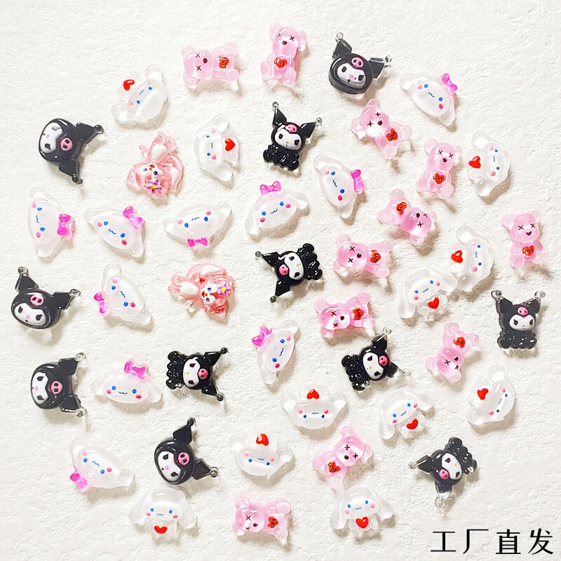 Charm nail mẫu hoạt hình