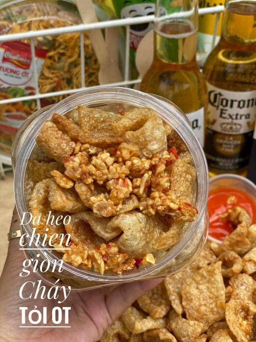 Da heo chiên giòn tỏi ớt hủ pet 180gr - Tạp hoá hana