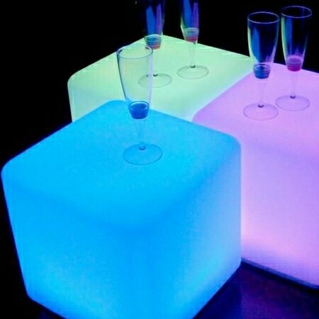 Bàn đèn Led phát sáng bàn caffe, quán bar, trà chanh, trà sữa đủ màu sắc đa dạng
