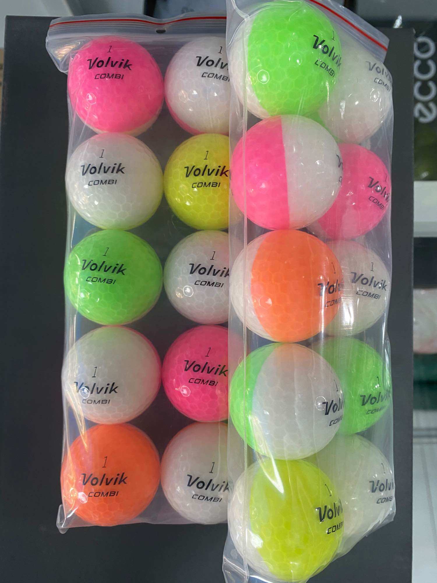(Túi 10 quả) Bóng Golf VOLVIK 2 màu