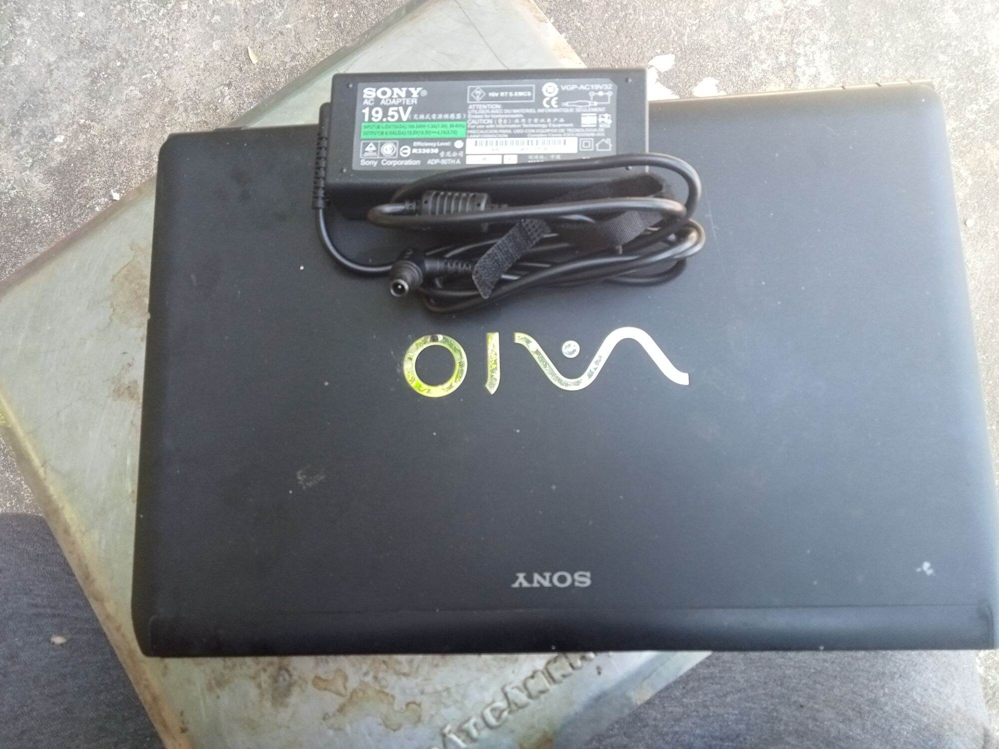 Laptop Sony Vaio.