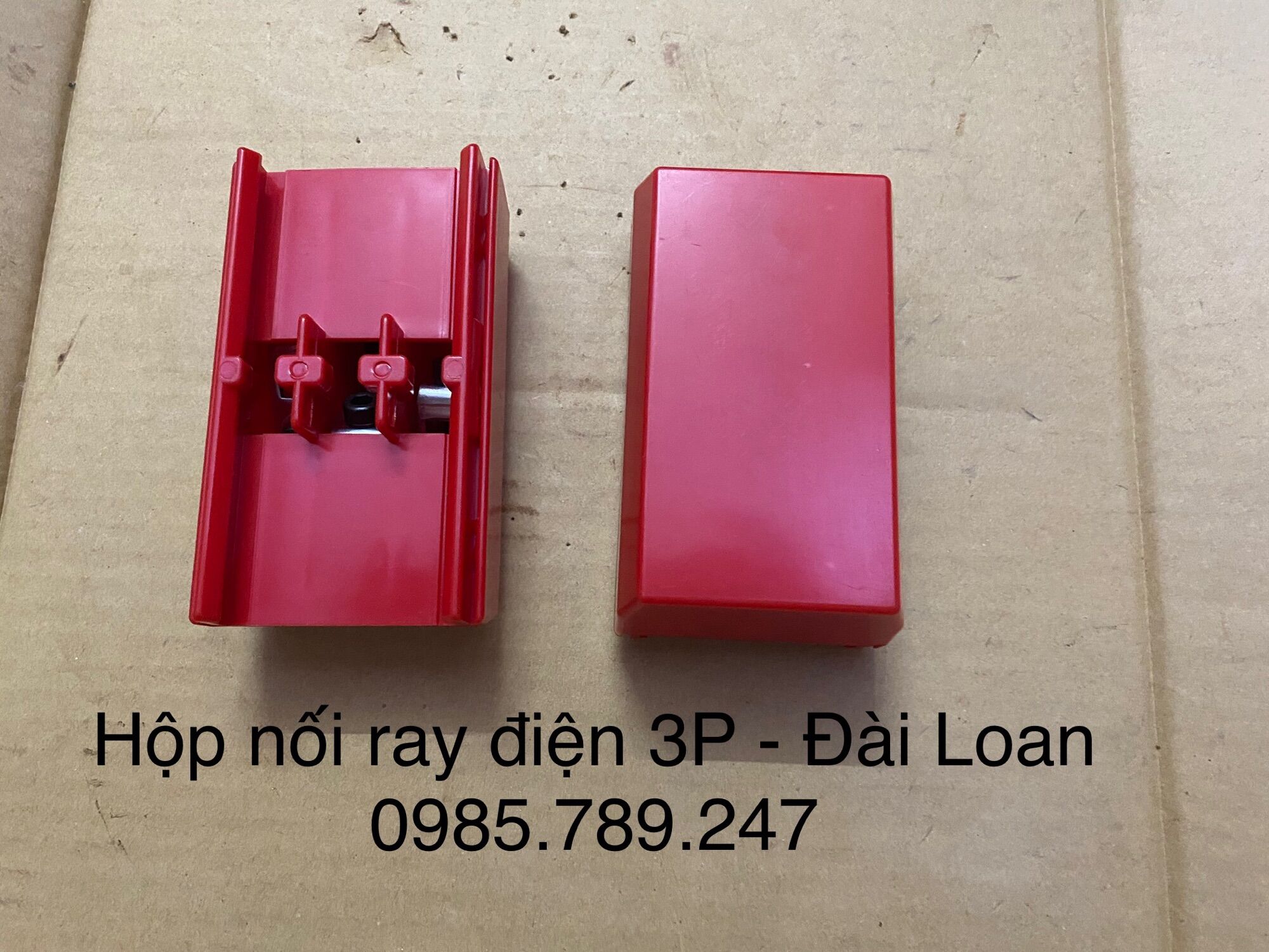 Hộp nối ray điện 3P, 4P