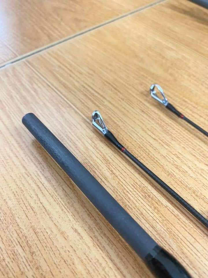 Cần lure chính hãng Shimano Attacker 2 ngọn