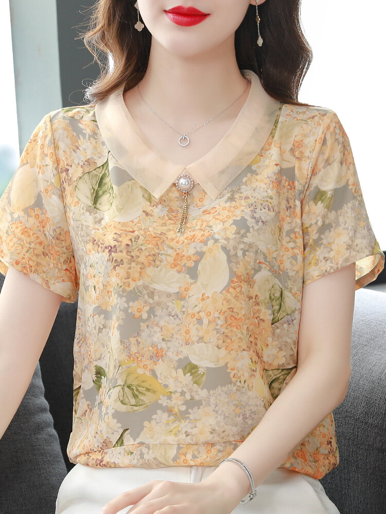 Áo sơ mi voan hoa nhỏ trang phục mùa hè cho mẹ mẫu mới 2024 mùa hè cộc tay nữ áo sơ mi khí chất áo sơ mi kiểu tây rộng rãi áo
